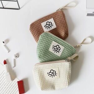 Bundle of 3 Cotton, flower design lightweight waffle zipper pouches
